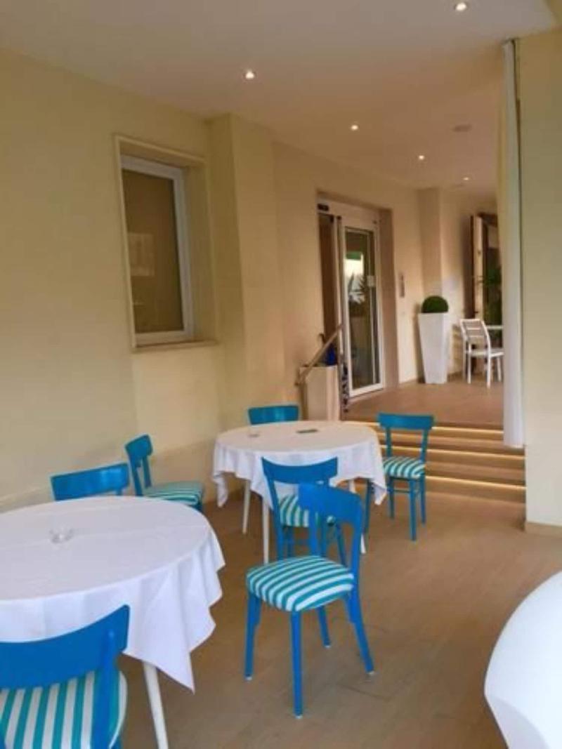 Marina Beach Suite Hotel Римини Экстерьер фото