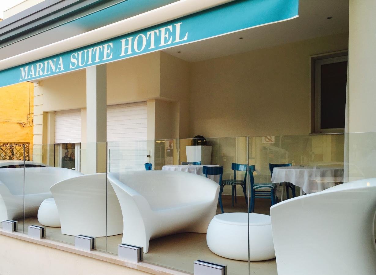 Marina Beach Suite Hotel Римини Экстерьер фото
